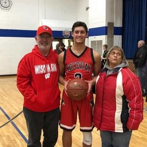 Meet your Posher, Jaron